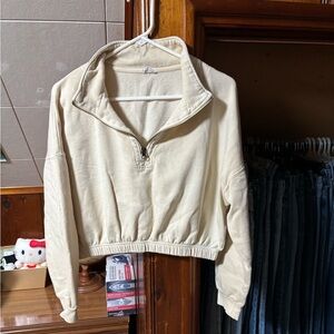 Woman’s Cotton On Sweatshirt